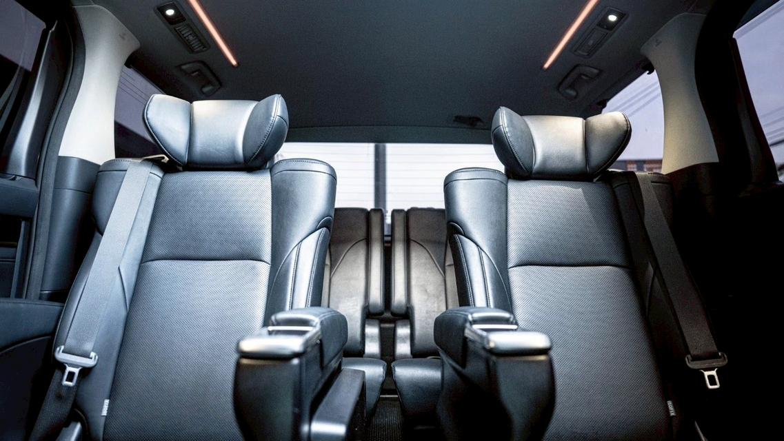 ขาย Toyota Alphard 2.5SC ปี19 15