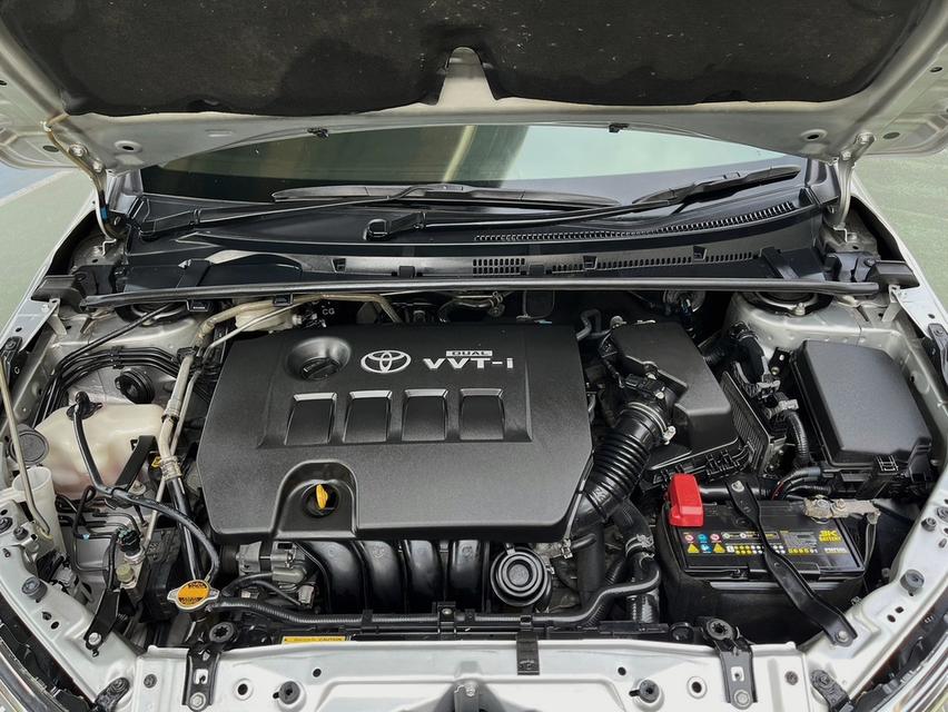Toyota Corolla Altis 1.8 S Esport Auto ปี 2015 6