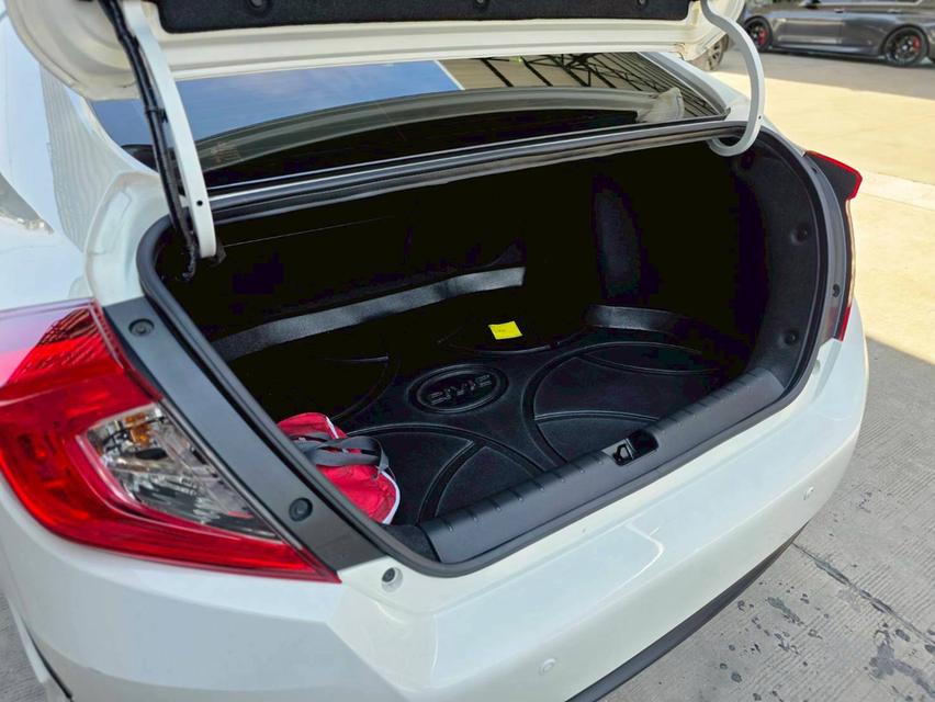 HONDA CIVIC 1.8EL ปีจด 2019 ♨️ #ประกันเครื่องเกียร์3ปี3หมื่นkm ♨️ 12