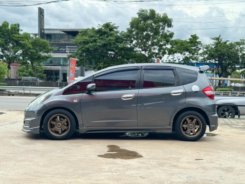 Honda Jazz GE 1.5V 2012