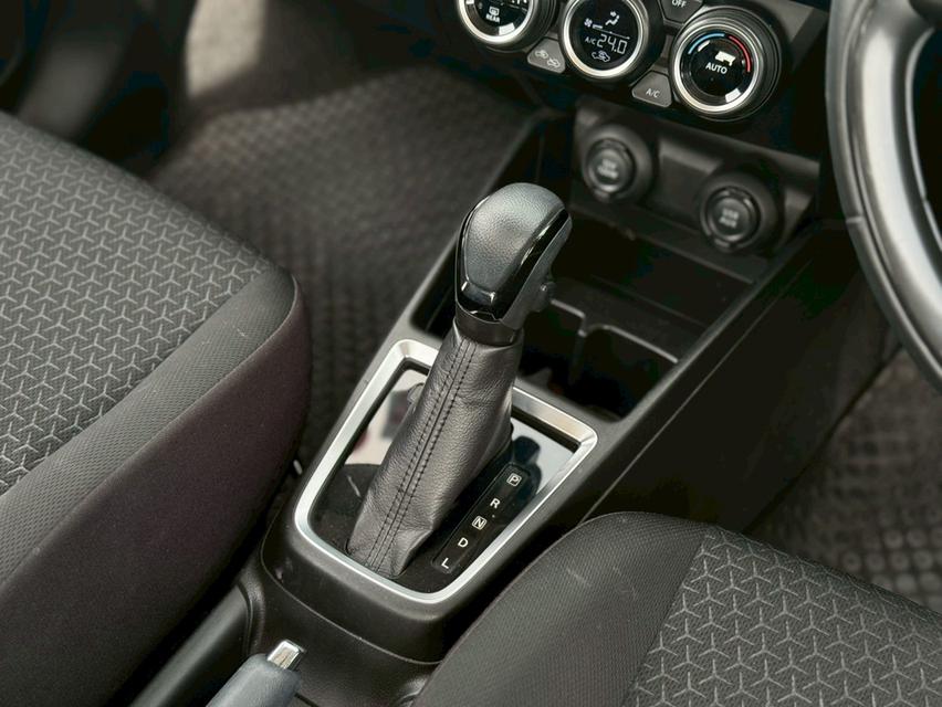 Suzuki Swift 1.2 GLX CVT สีขาว ปี 2019 ไมล์ 57,xxx km 17