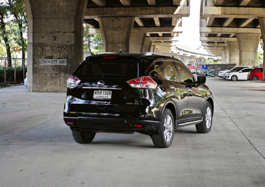 Nissan X-Trail 2.0 V 4WD ปี 2015  4