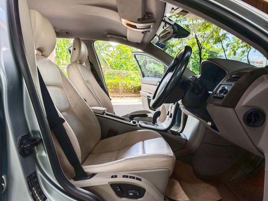 Volvo V50 2.0 AT ปี 2013 14