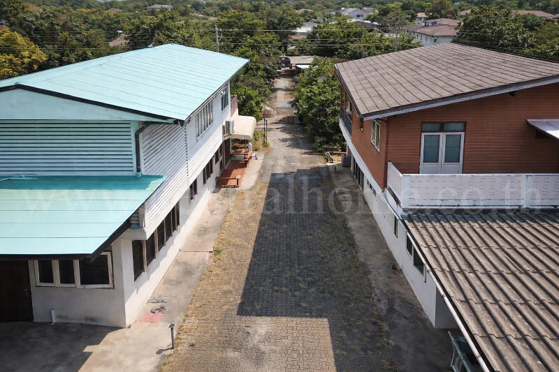 ที่ดินเปล่า พร้อมสิ่งปลูกสร้าง 1 ไร่ ถนนเลียบคลองประปา ฝั่งแจ้งวัฒนะ ทำเลดี 2