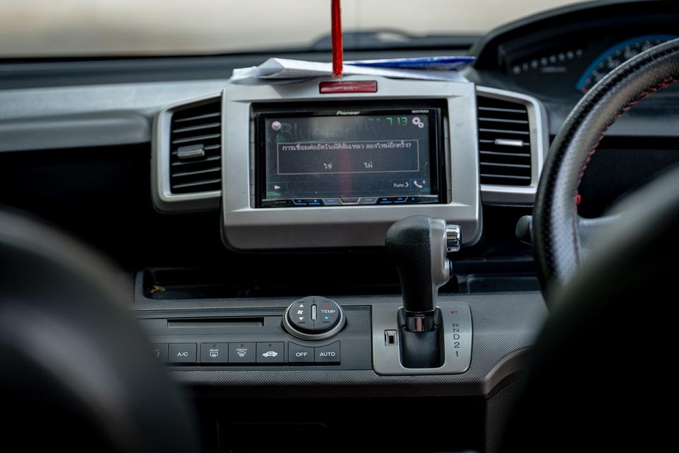 HONDA FEED 1.5 2011 10