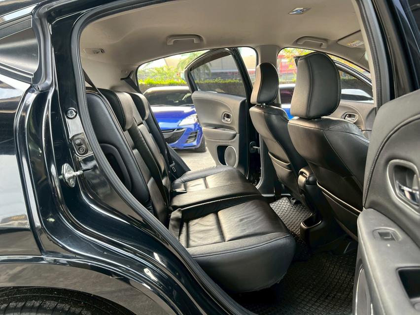 ðĨāļāļĢāļĩāļāļēāļ§āļāđ āļĢāļāļŠāļ§āļĒāļĄāļ·āļāđāļāļĩāļĒāļ§ āļāļąāļāļāļĩāļĄāļēāļ Honda HR-V 1.8 E Limited AT āļāļĩ 2018 āļĢāļđāļāļāļĩāđ 17