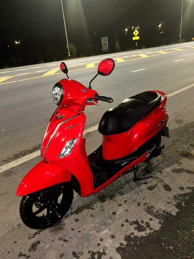 Yamaha Filano สีแดง 1