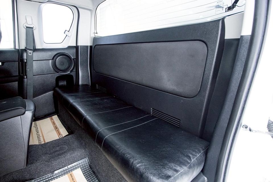รหัสรถ 1D366 REVO 2.4 E PRERUNNER SMARTCAB 2019 8