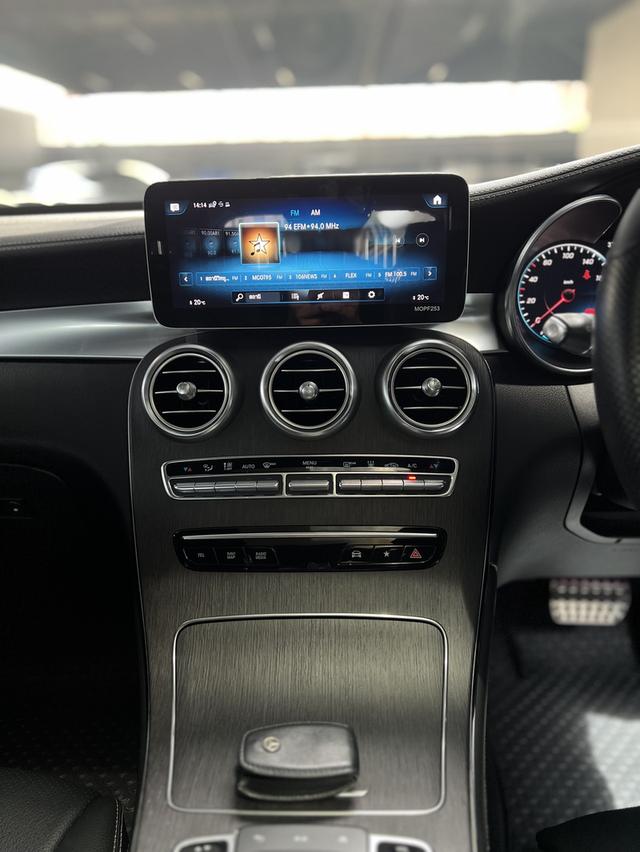 Benz GLC300e AMG 7