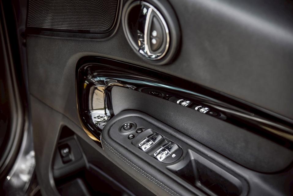 รหัสรถ CBL98 Mini CooperS Countryman 2.0 Hightrim AT 2019 17