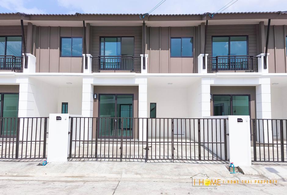 🏩🌟ให้เช่าทาวน์โฮมสองชั้น อยู่ในโครงการ ระบบรักษาความปลอดภัย 24 ชม. ใกล้แม็คโครหางดง🛒
