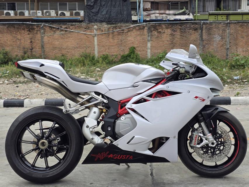 MV Agusta F4 ปี 2017   2