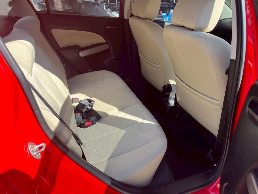 Mazda 2 2012 ออโต้ สีแดง รูปที่ 10
