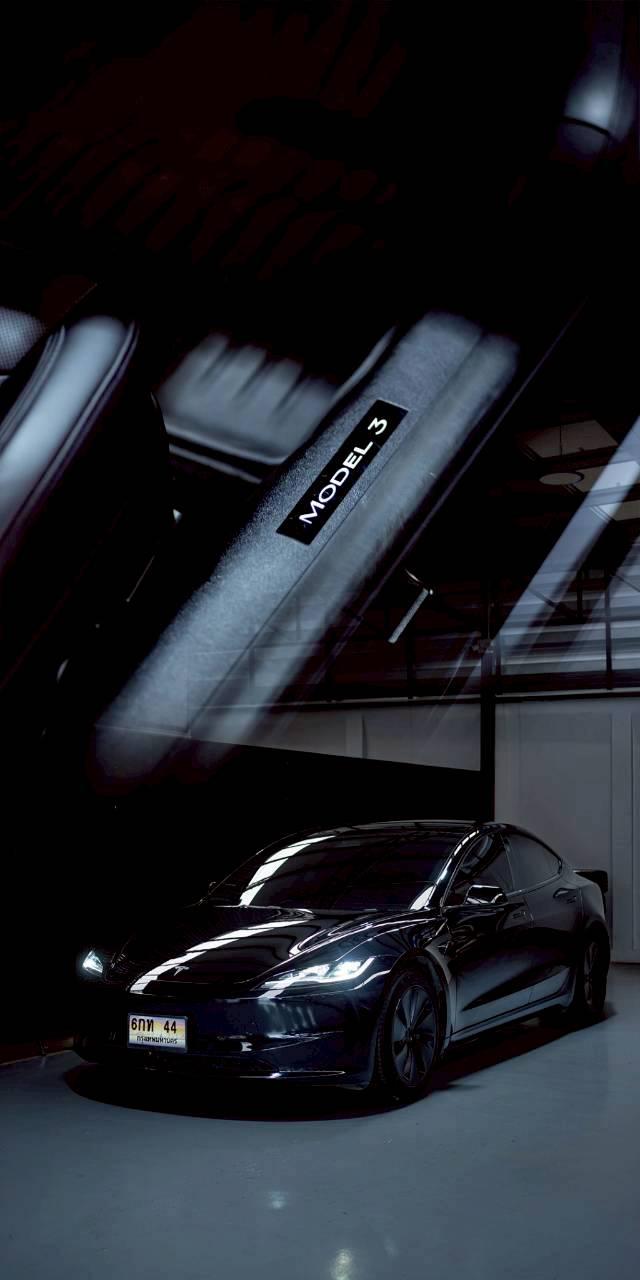 Tesla Model3 RWD Model Highland 18