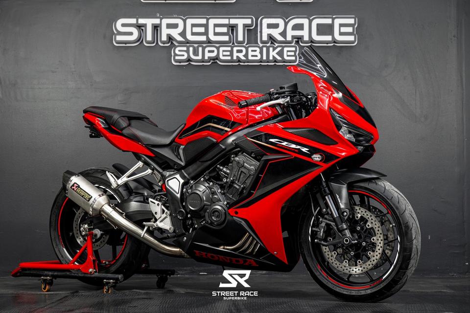 CBR650R 2023 ราคาเงินสด 235,000 บาท