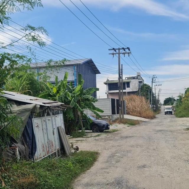 ขายที่ดินซอยร่มเกล้า 19 ในราคาดีที่สุด ราคาดีทำเลดีติดต่อผึ้งรติ โทร 061-9419-639 5