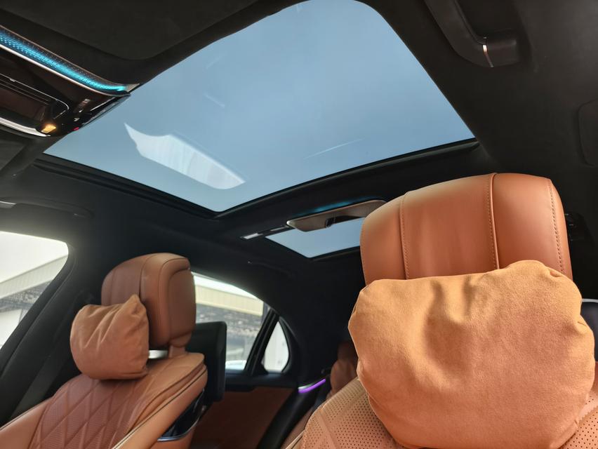 รถเข้าใหม่! Mercedes-Benz S580e AMG Premium ปี 2022 สีดำ  14