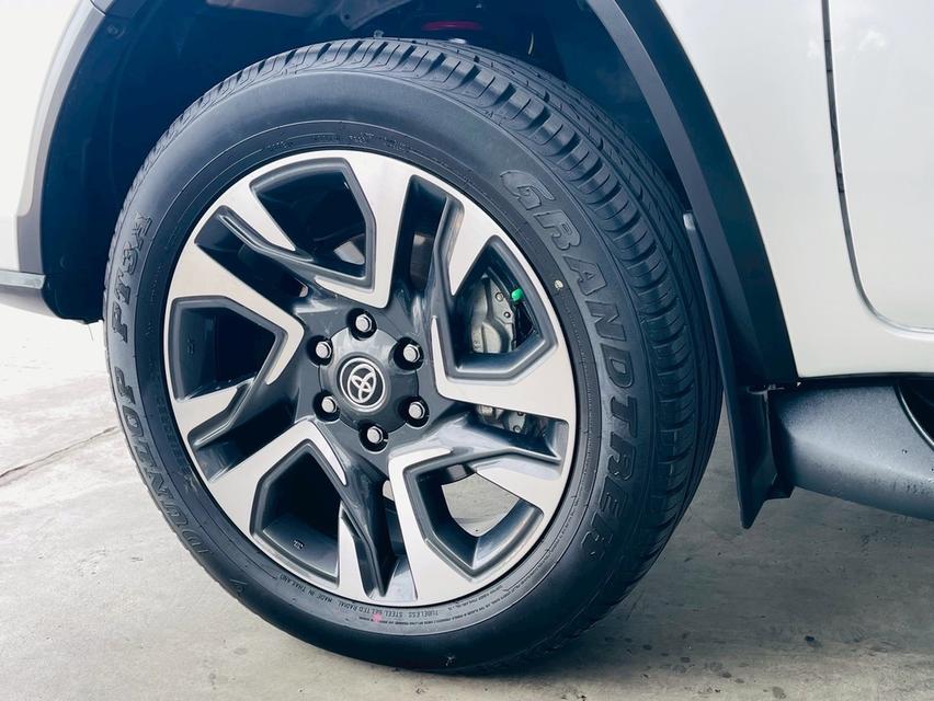 TOYOTA FORTUNER 2.4 LEGENDER 2023ð āļĢāļđāļāļāļĩāđ 8