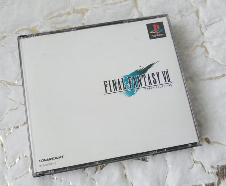 ขายแผ่นเกมแท้ Final Fantasy VII 2