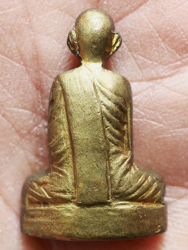 รูปเหมือนปั๊มหลวงพ่อพรหม วัดช่องแค พิมพ์หูกาง ปี 08....เก่าๆ 7