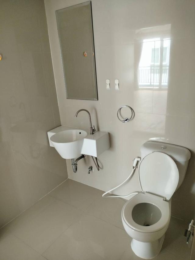 ขาย D5 Condo 56.76 ตรม. ตั้งอยู่ในซอยนวลจันทร์56 เขตบึงกุ่ม กทม. 8
