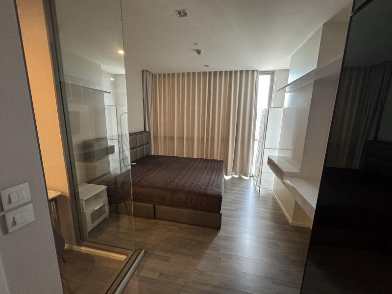 ปล่อยเช่าคอนโดพร้อมอยู่ เฟอร์ครบ เดอะรูม The Room Sukhumvit 69 ติด BTS พระโขนง วัฒนา กรุงเทพ. 2