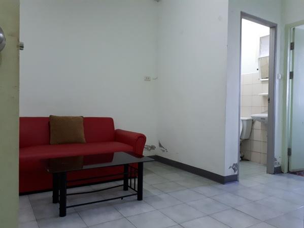 ให้เช่าห้องพักเอื้ออาทรลาดขวาง ฉะเชิงเทรา ตรงข้ามโตโยต้าบ้านโพธิ์ 4