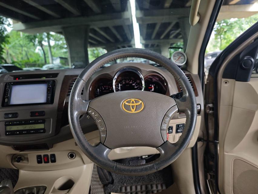 🚗 2006 Toyota Fortuner 3.0 V 4WD AT รูปที่ 13
