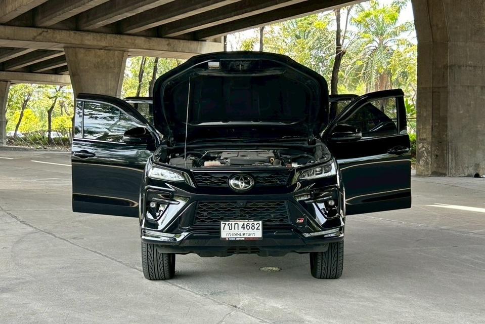 🔥ฟรีดาวน์ FORUNER GR SPORT รถสวย ปีใหม่ ไมล์น้อย  Toyota FORTUNER 2.8 GR SPORT 4WD AT ปี 2021 รูปที่ 11