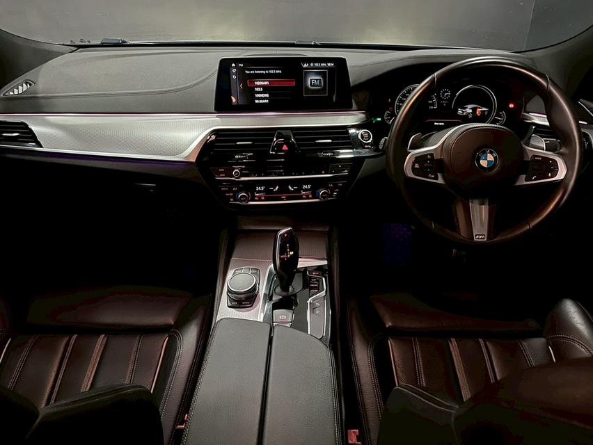 BMW 630D GT M Sport Gran Turismo RHD ปี 2017 ไมล์ 19x,xxx โล ประวัติศูนย์ครบ มือเดียวป้ายแดง Full Option 8