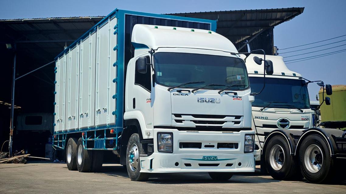 10 ล้อตู้สิบบาน ISUZU FVM240 