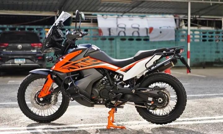 2021 KTM 790 Adventure 