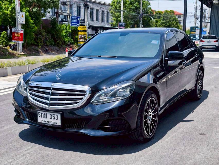 ✨ 2013 #BENZ #E200 SEDAN สีดำสุดหรู 