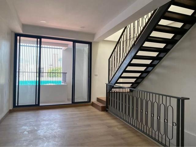 ขายตึกแถว อาคาร 4.5 ชั้น ซอยประชาสงเคราะห์ 33 ใหม่พร้อมเข้าอยู่ 7