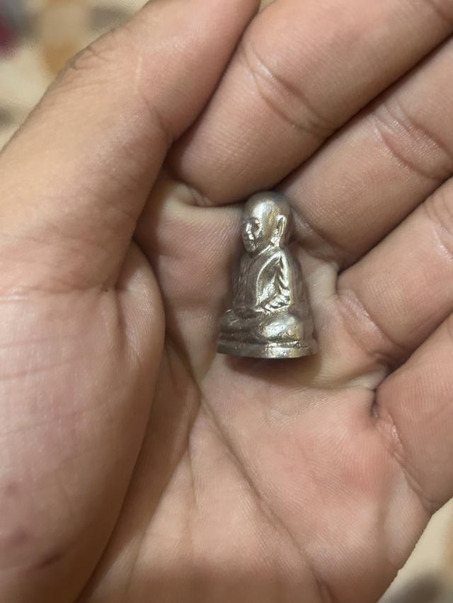 พระรูปหล่อพ่อเงินวัดบางคลาน