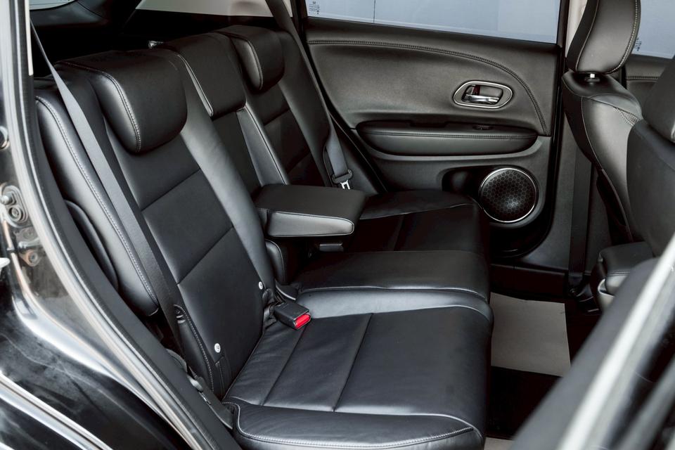 รหัสรถ CBL9006 HONDA HR-V 1.8 Limited AT 2017 รูปที่ 13