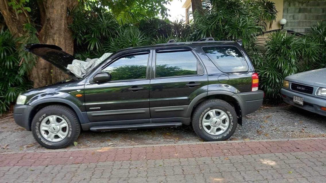 ขายด่วน Ford Escape รถใช้งานน้อยสภาพดี