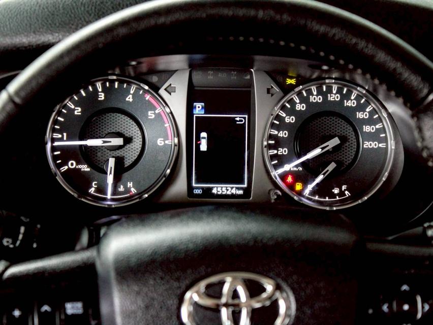 TOYOTA HILUX REVO, 2.4 MID PRERUNNER DOUBLE CAB ปี 2022   16
