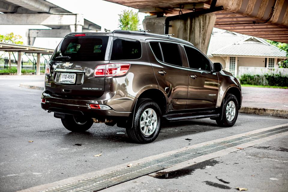 CHEVROLET TRAILBLAZER 2.8 LTZ 4WD ปี 2013 สีน้ำตาล รถครอบครัว 7 ที่นั่ง 6