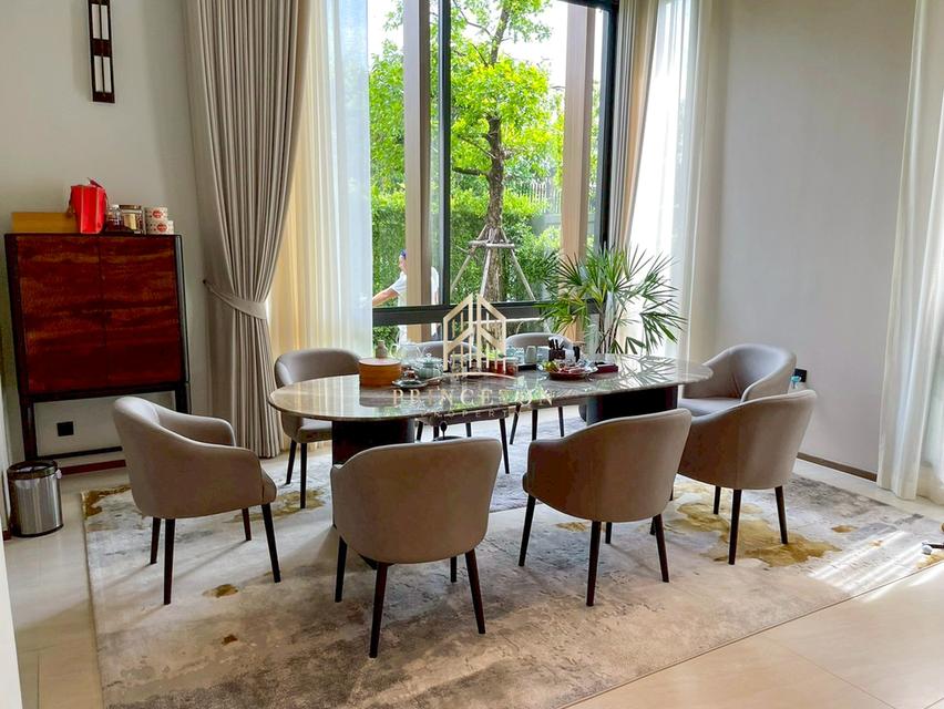 ขายหรือให้เช่าบ้านหรูระดับ SUPER LUXURY ศิรนินทร์ เรสซิเดนเซส ซอยพัฒนาการ 32  4