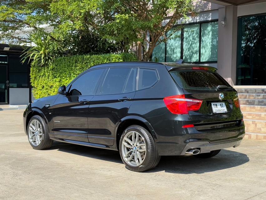 2017 BMW X3 20D MSPORT รถมือเดียวออกป้ายแดง รถวิ่งน้อย เข้าศูนย์ทุกระยะ ไม่เคยมีอุบัติเหตุครับ 6