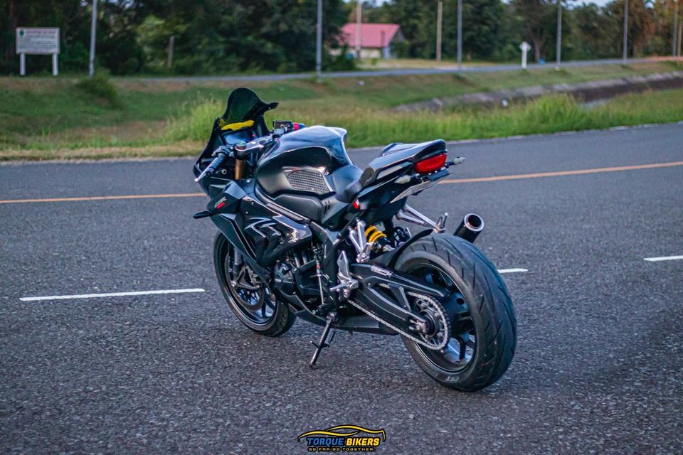 Cbr650r 2