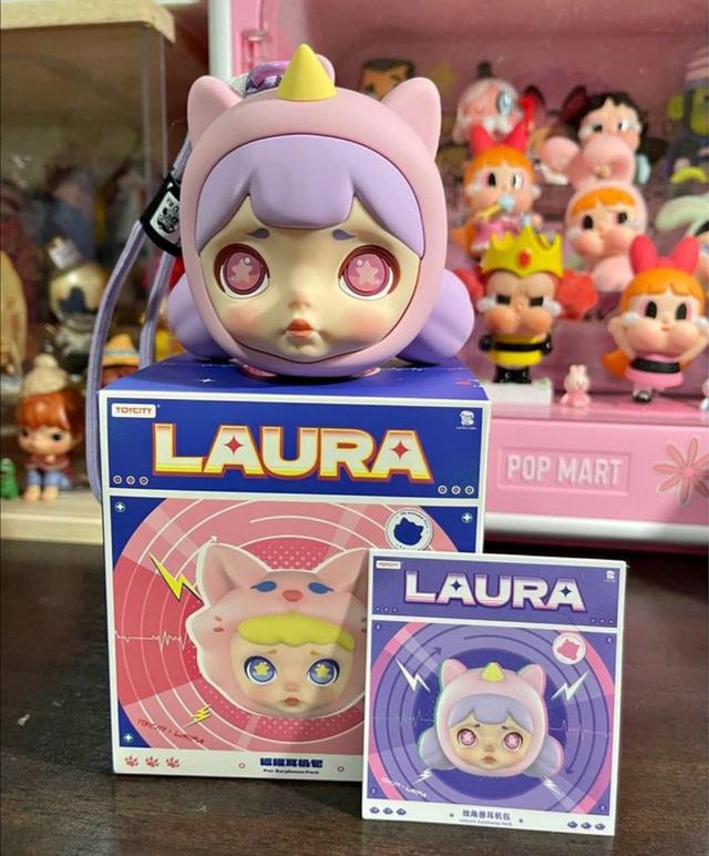 Laura Unicorn Earphone Pack