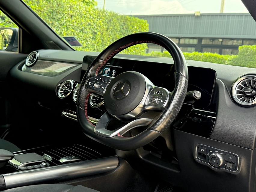 2024 BENZ GLA 200 AMG รถมือเดียวออกป้ายแดง เลขไมล์ 16,000 กม สภาพป้ายแดง รถไม่เคยมีอุบัติเหตุครับ 10
