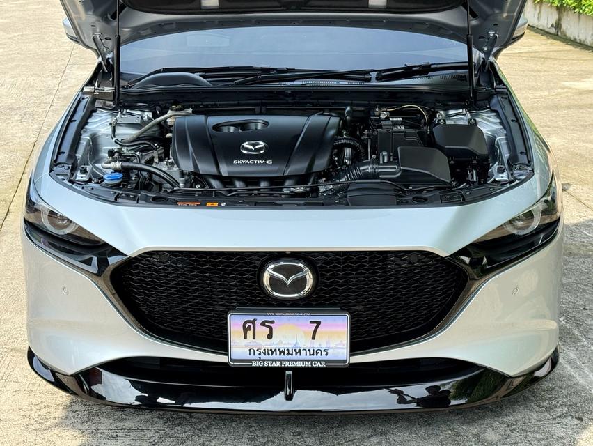2020 MAZDA 3 2.0 SP SPORT รุ่น TOP รถสภาพสวยสมบูรณ์ พร้อมใช้งาน รถเข้าศูนย์ตามระยะ รถไม่เคยมีอุบัติเหตุครับ 15