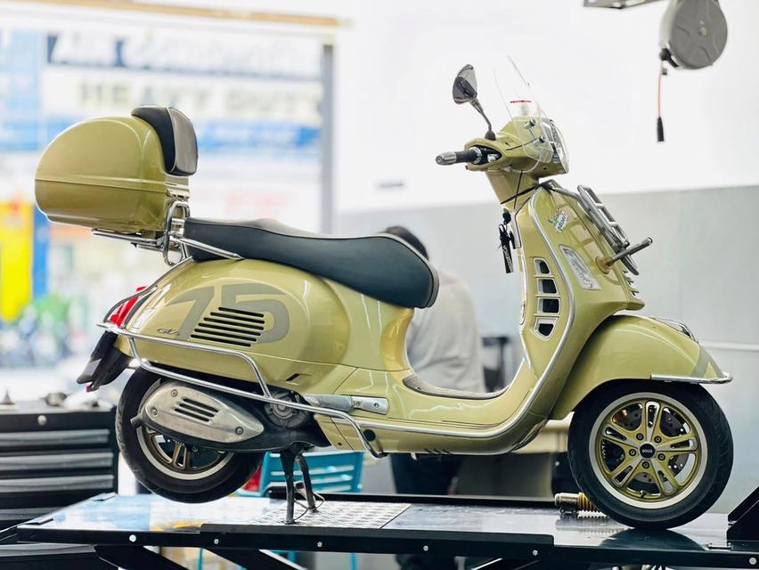 Vespa GTS 300 Super Tech 75 TH รถมือ 2 2