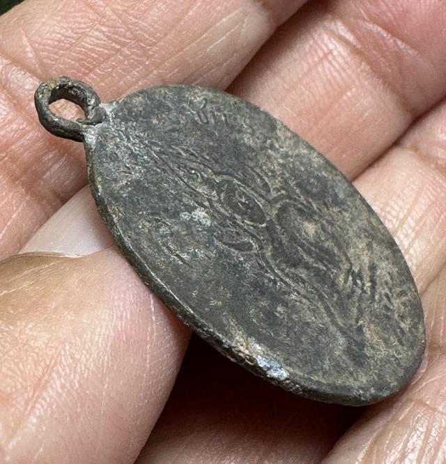 เหรียญพระพุทธชินราช เนื้อตะกั่ว หลวงปู่ศุขปลุกเสก พระผ่านการใช้ รูปที่ 4