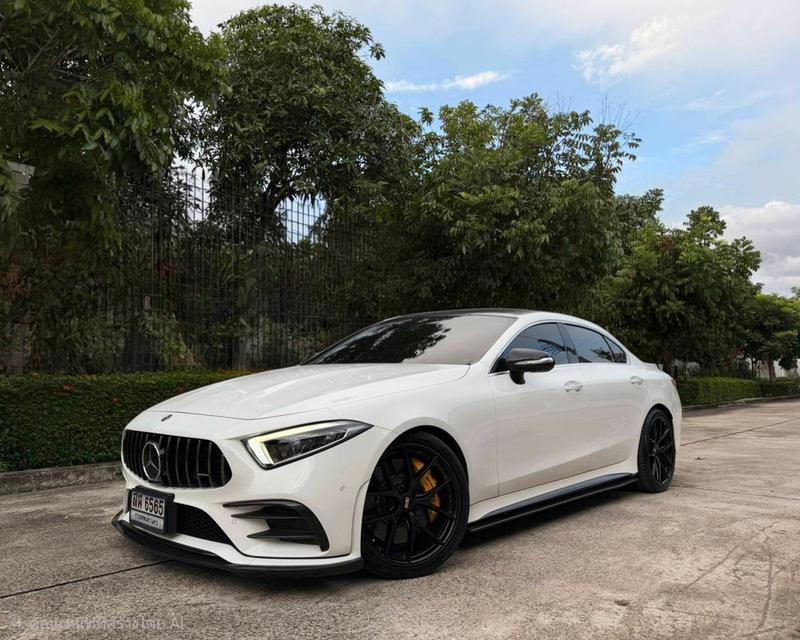 Benz CLS300d AMG Premium ของแต่งท่วม 7xx,xxx บาทรถบ้านมือเดียว 2020 ไมล์น้อย
