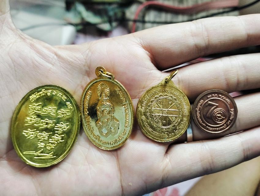 สนใจองไหนสอบ ถามได้คับ 18