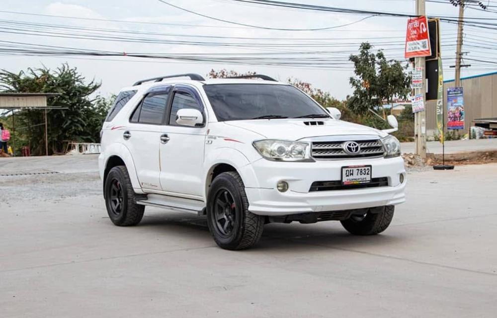 ขายด่วน Toyota Fortuner เครื่อง 3.0 ปี 2010 เครื่องสมบูรณ์พร้อมลุย 5